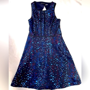 EUC‎ Guess Cut Out Back Dress